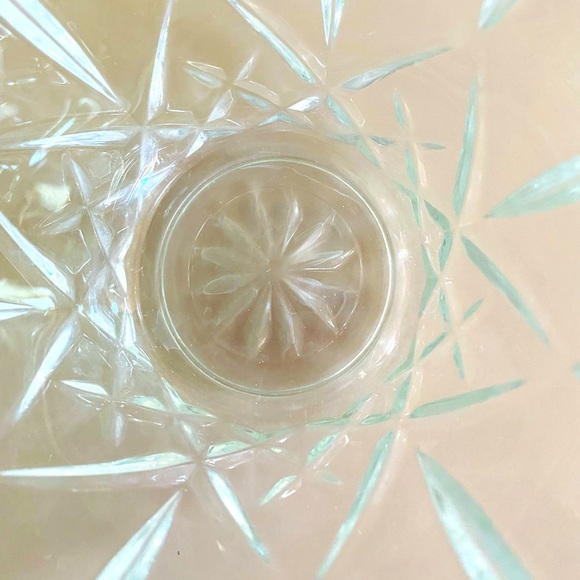 Vintage Small Crystal party-serving Dish in mint condition - Picture 2 of 8